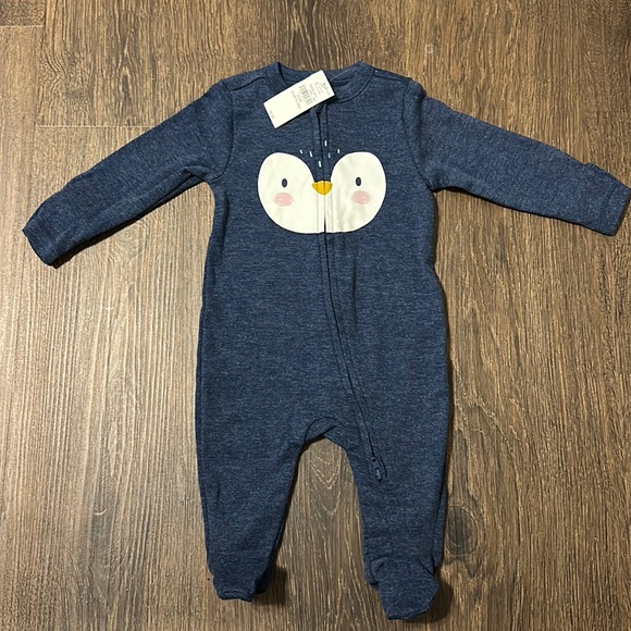 Old Navy Other - •NEW•Old Navy Penguin Sleeper